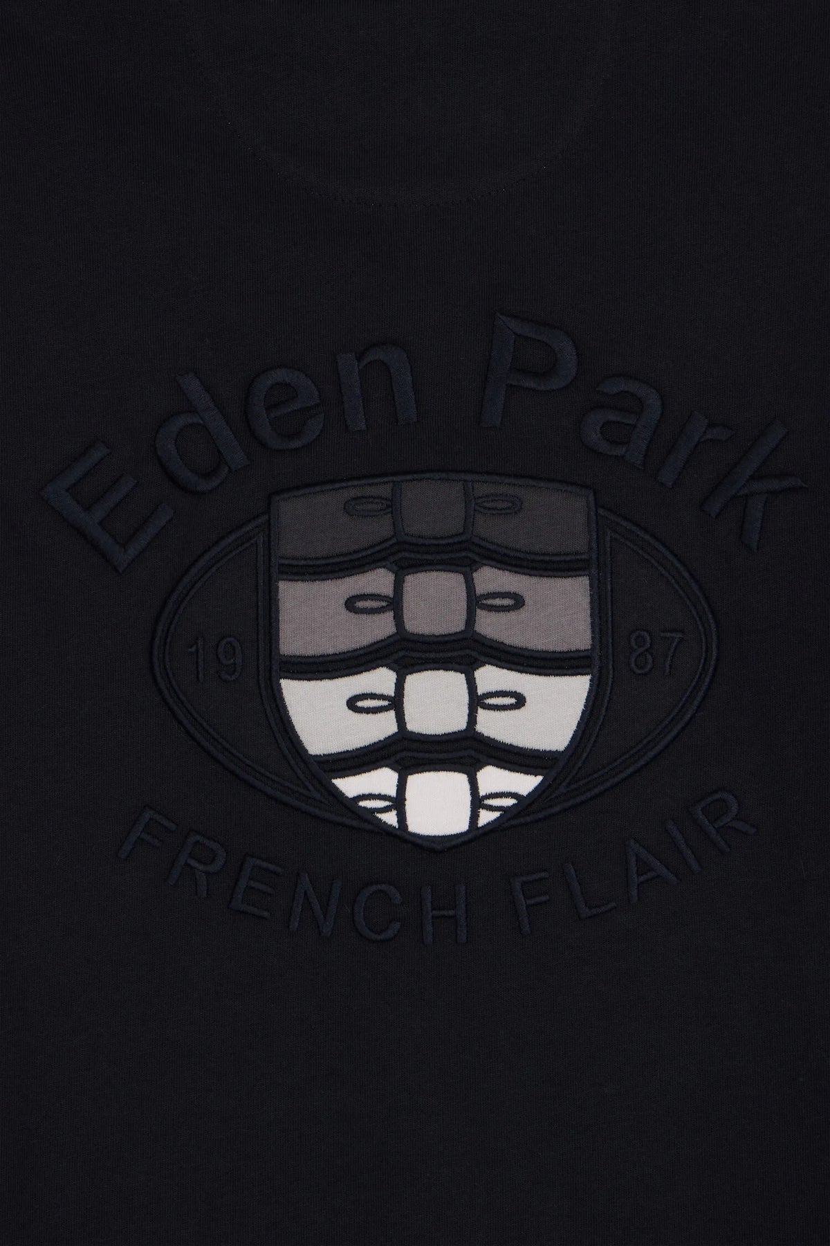 Eden Park  Men Two-Tone Grey Straight-Cut Short-Sleeved T-Shirt SKU: H26MAITC0020_GRF1 Image 05