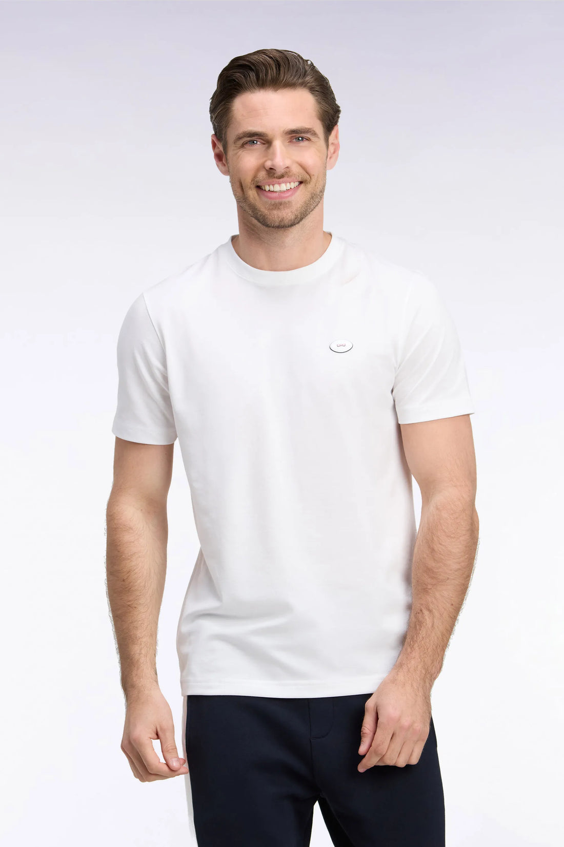 Eden Park 0 Men Straight-Cut White Short-Sleeved T-Shirt SKU: H26MAITC0030_BC Image 01