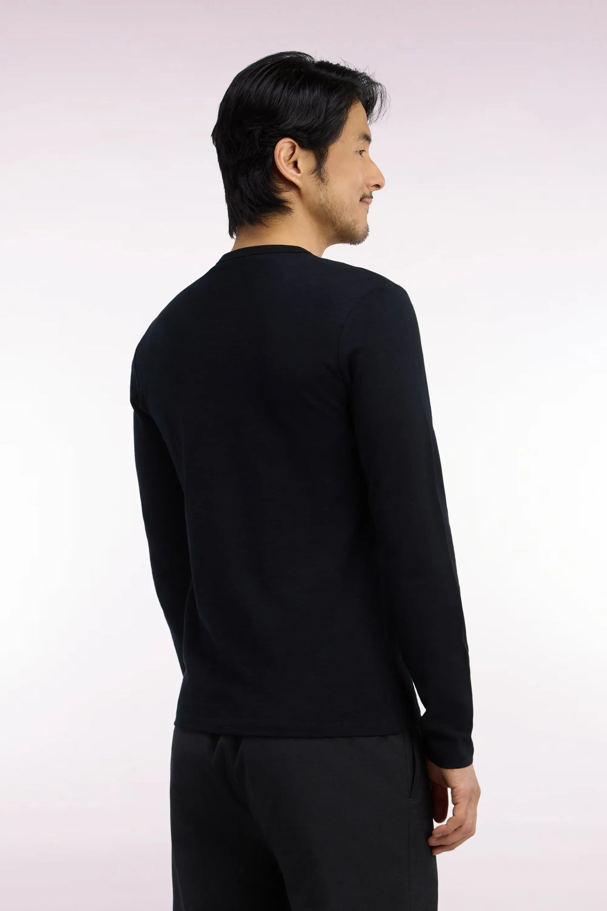 Eden Park  Men Slim Fit Black Cotton Long-Sleeved T-Shirt SKU: H26MAITL0006_NO Image 04