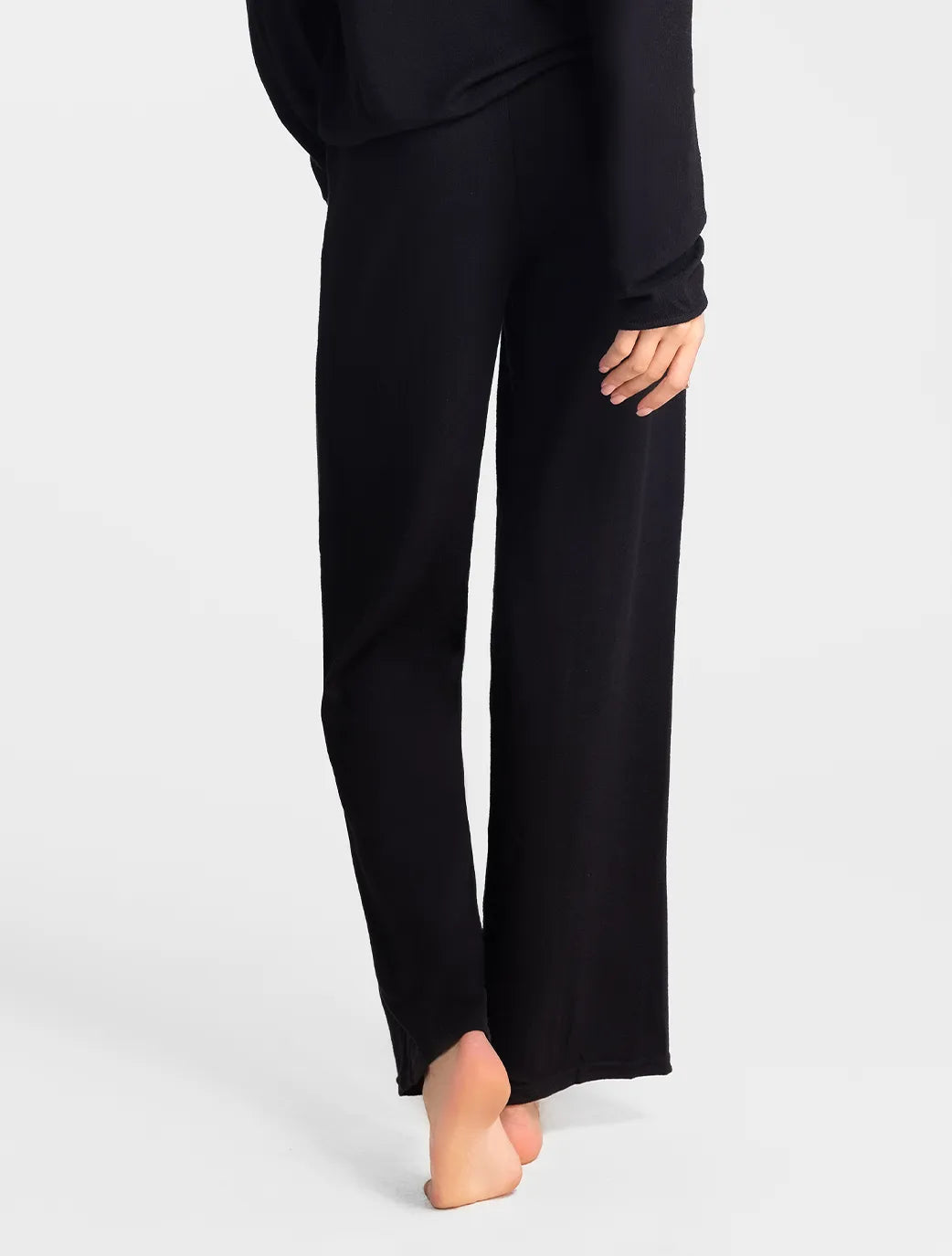 Marie France_Black_Cuddle Pant_HWCUDDLEPANT_Black_03