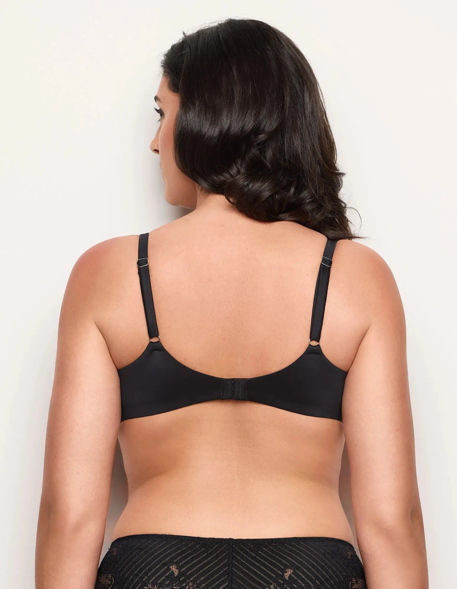 Yamamay_Black_Balconette Bra with Underwire in Different Cup Sizes Ð Malice_IBAD183007_072_03