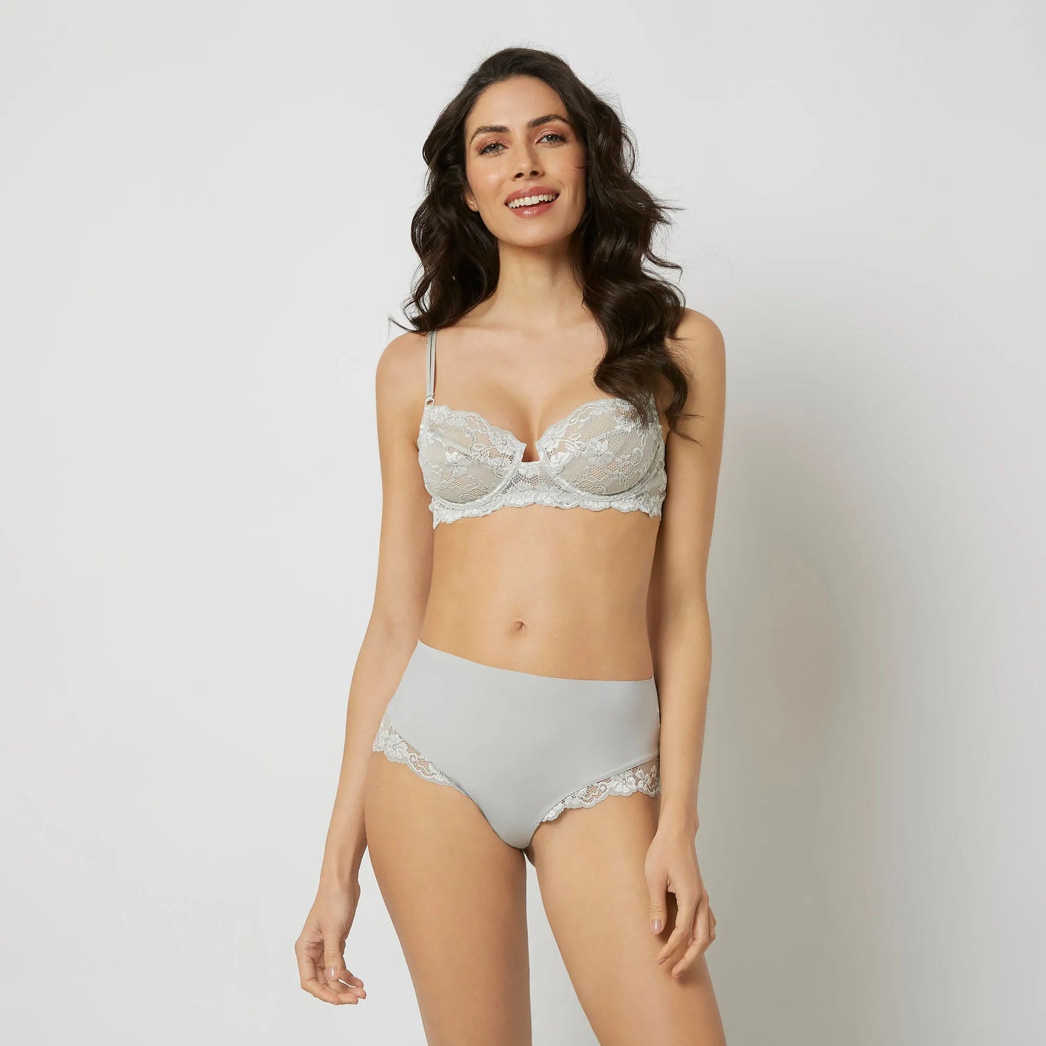 Yamamay_Pearl Grey_Balconette Bra in Different Cup Sizes Ð Primula_IBAD99X030_131_02