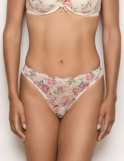 Yamamay_Almond_Brazilian Brief in Lace and Tulle Ð Eloise_IBND183013_244_03