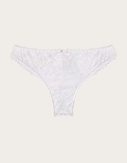 Yamamay_Silk_Brazilian Brief with Lace Flounce Ð Blanche_IBND183015_096_06