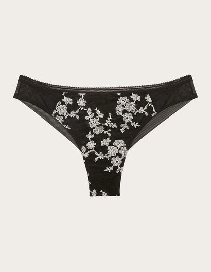 Yamamay_Black_Lace Brazilian Brief Ð Paris_IBND183017_072_06