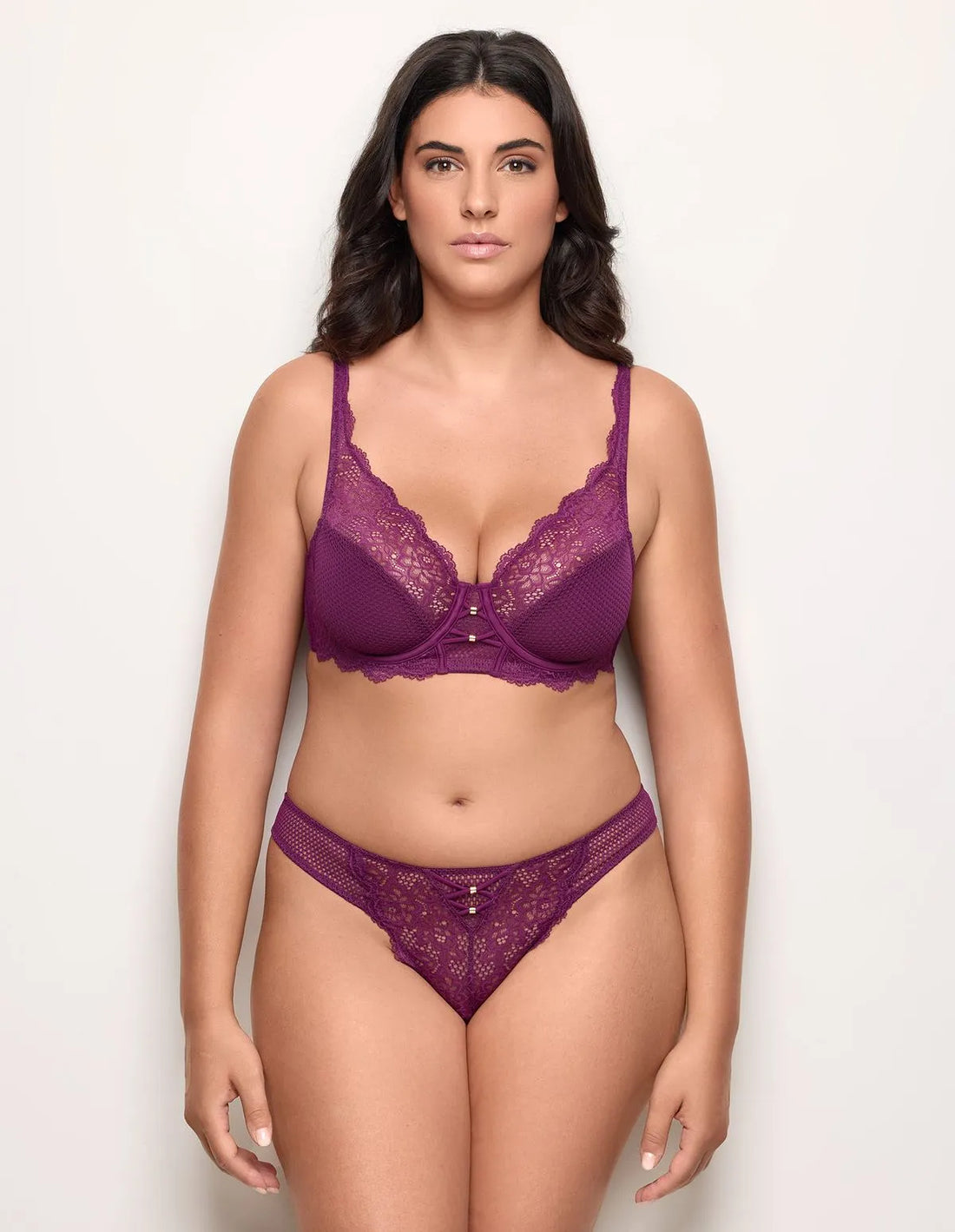 Yamamay_PLUM_Brazilian Panty Ð Catchy_IBND183022_084_02