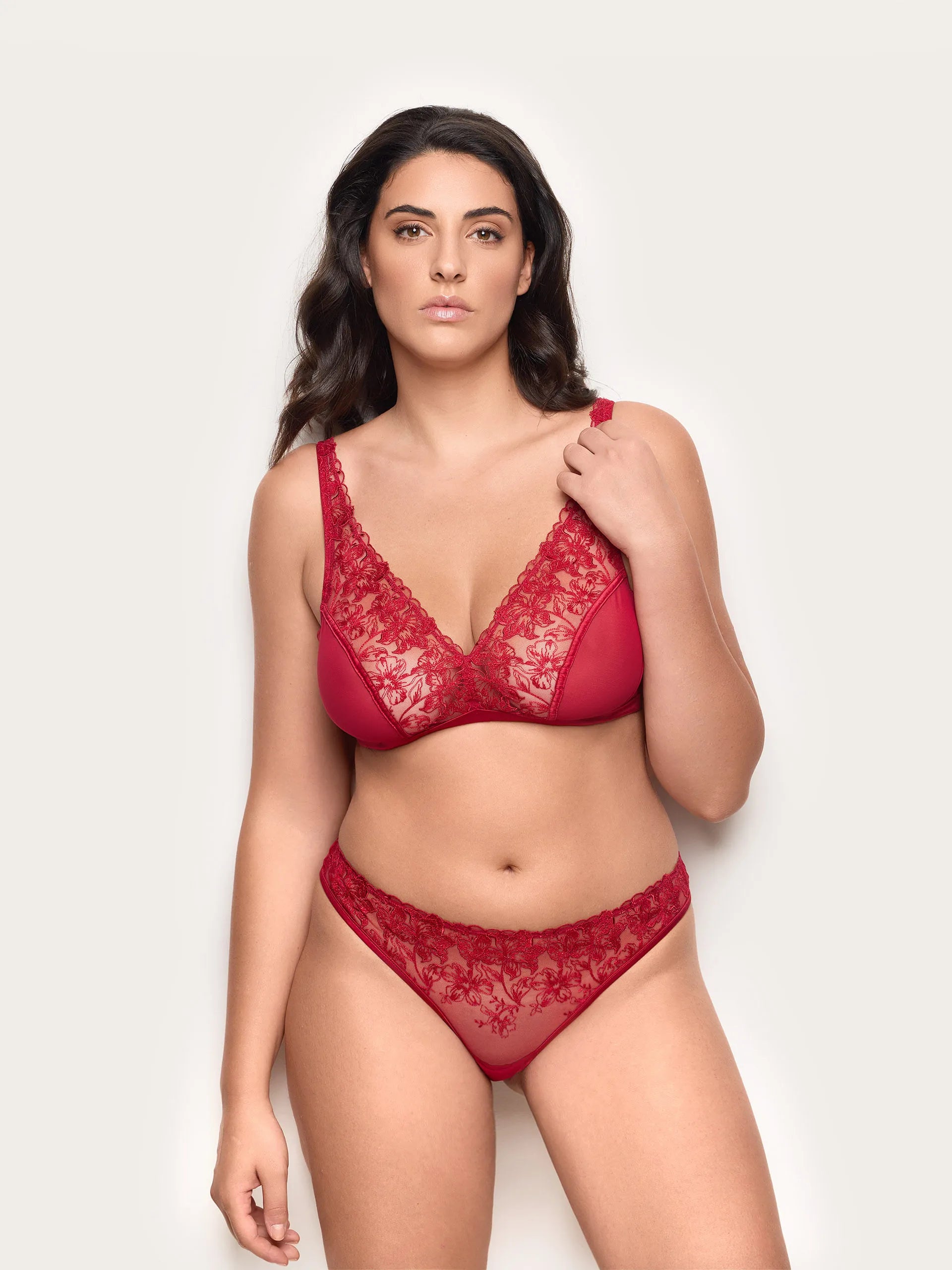 Yamamay_Ruby Red_Red Bloom Embroidered Tulle Brazilian_IBND184010_909_01