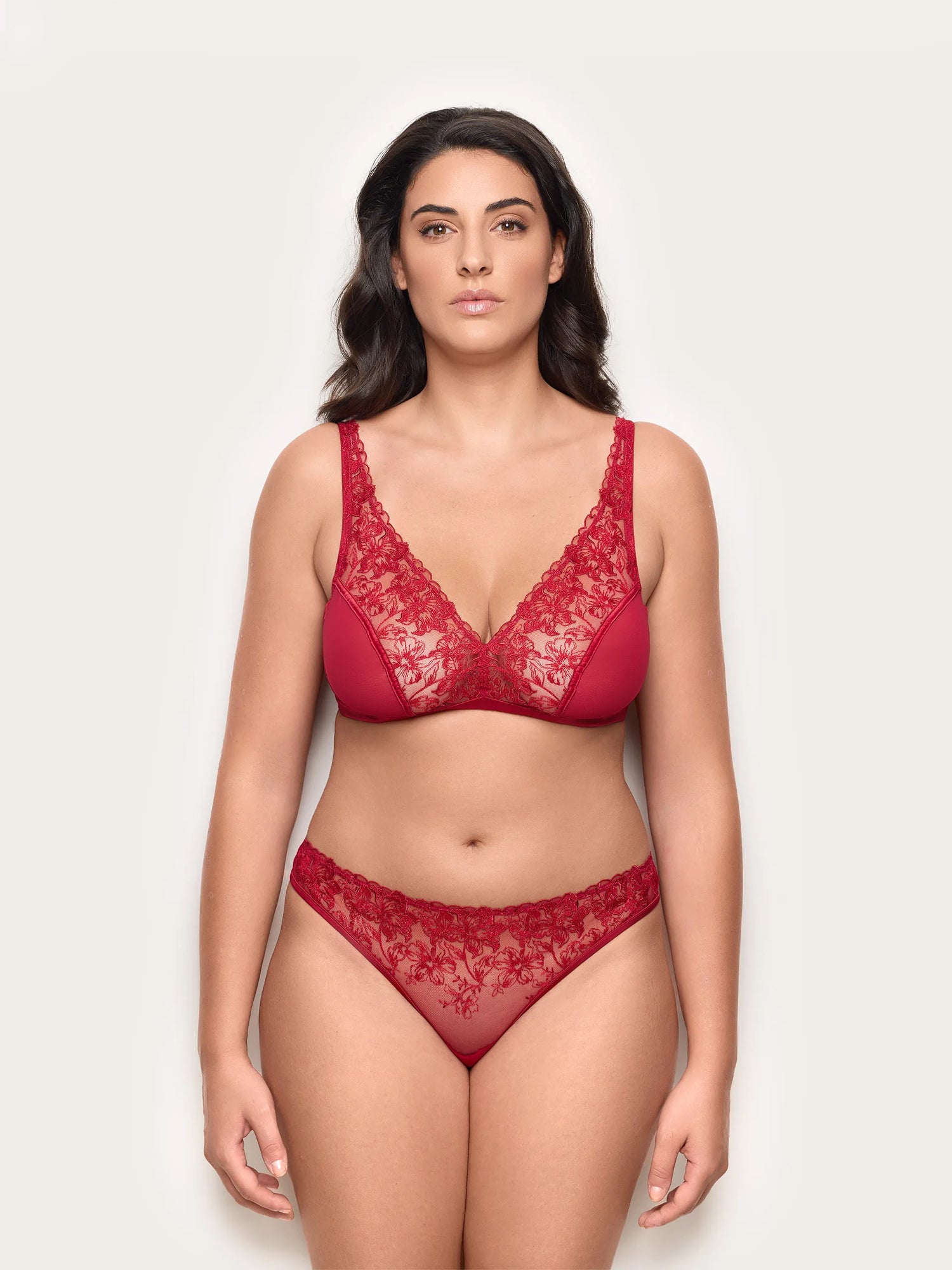 Yamamay_Ruby Red_Red Bloom Embroidered Tulle Brazilian_IBND184010_909_02