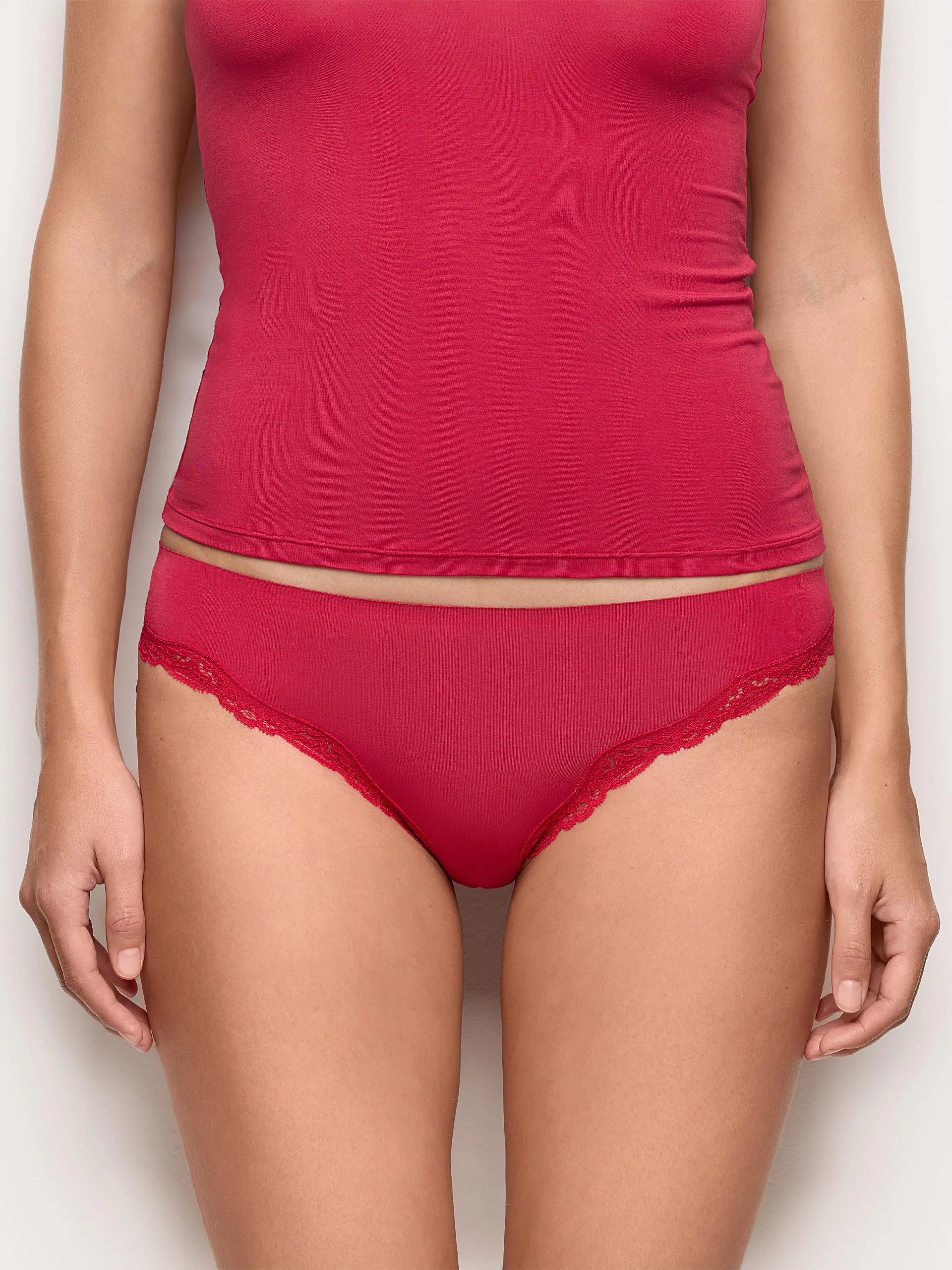 Yamamay_Ruby Red_Brazilian in Tencel¨ Modal with Silk_IBND184011_909_03