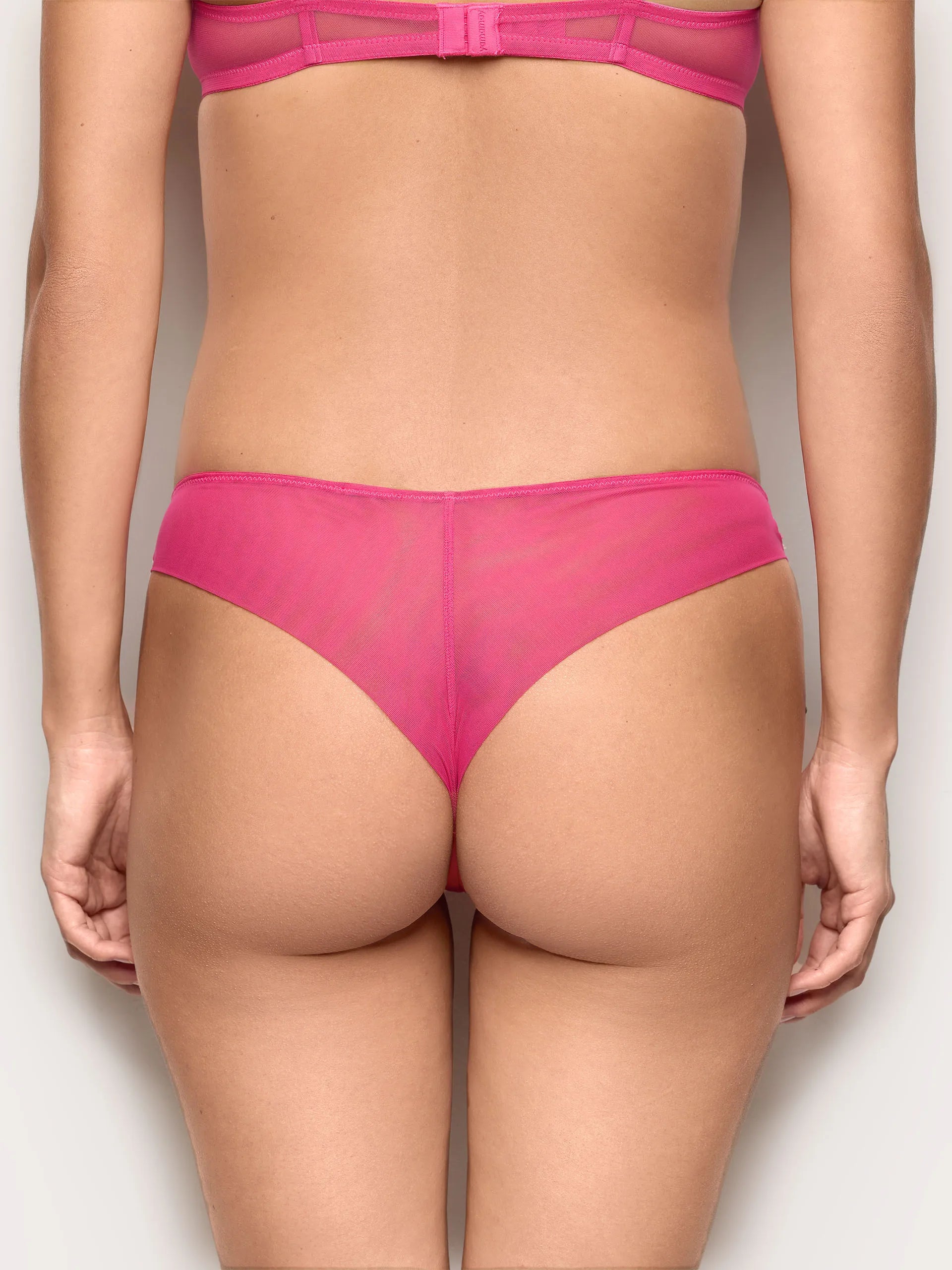 Yamamay_Fuchsia_Brazilian Briefs  Chantilly_IBND191001_040_04