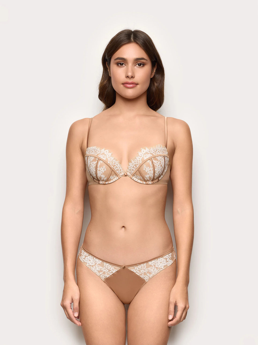 Yamamay_Skin_Brazilian Briefs  Chantilly_IBND191001_075_02
