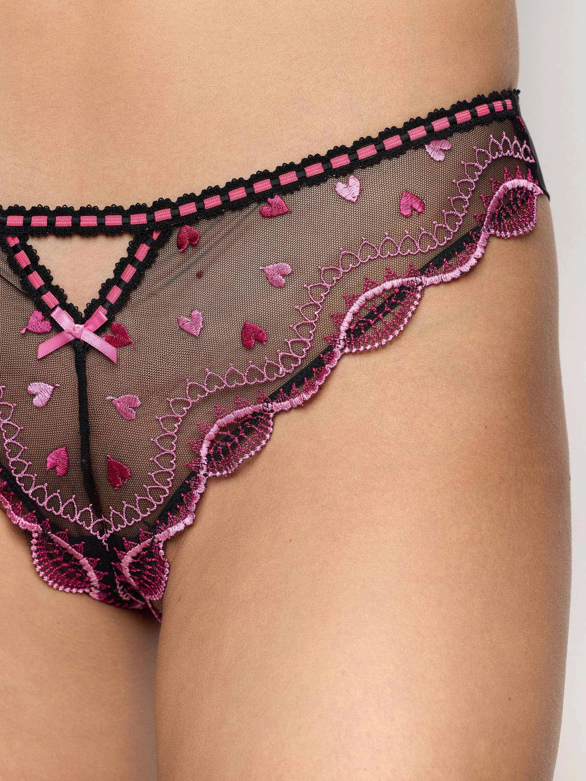 Yamamay_Black_Brazilian - Deep Love_IBND191007_072_04