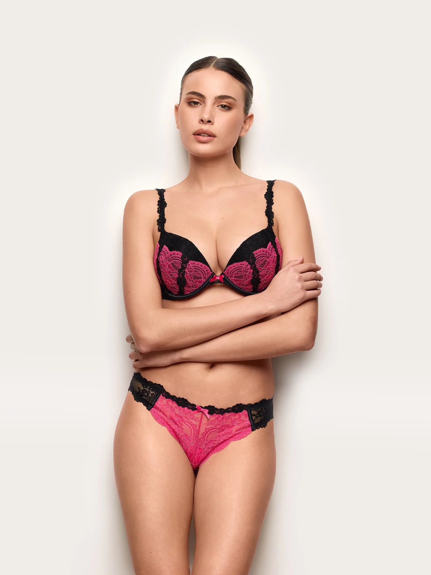 Yamamay_Fuchsia_Brasiliana - Caprice_IBND191012_040_01