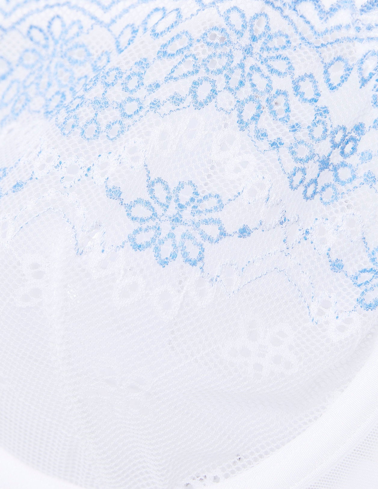 Yamamay_Corine Embroidered Lace Unlined Underwire Bralette_IBRD181017_056_05