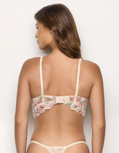 Yamamay_Almond_Unlined Lace Bralette Ð Eloise_IBRD183011_244_03