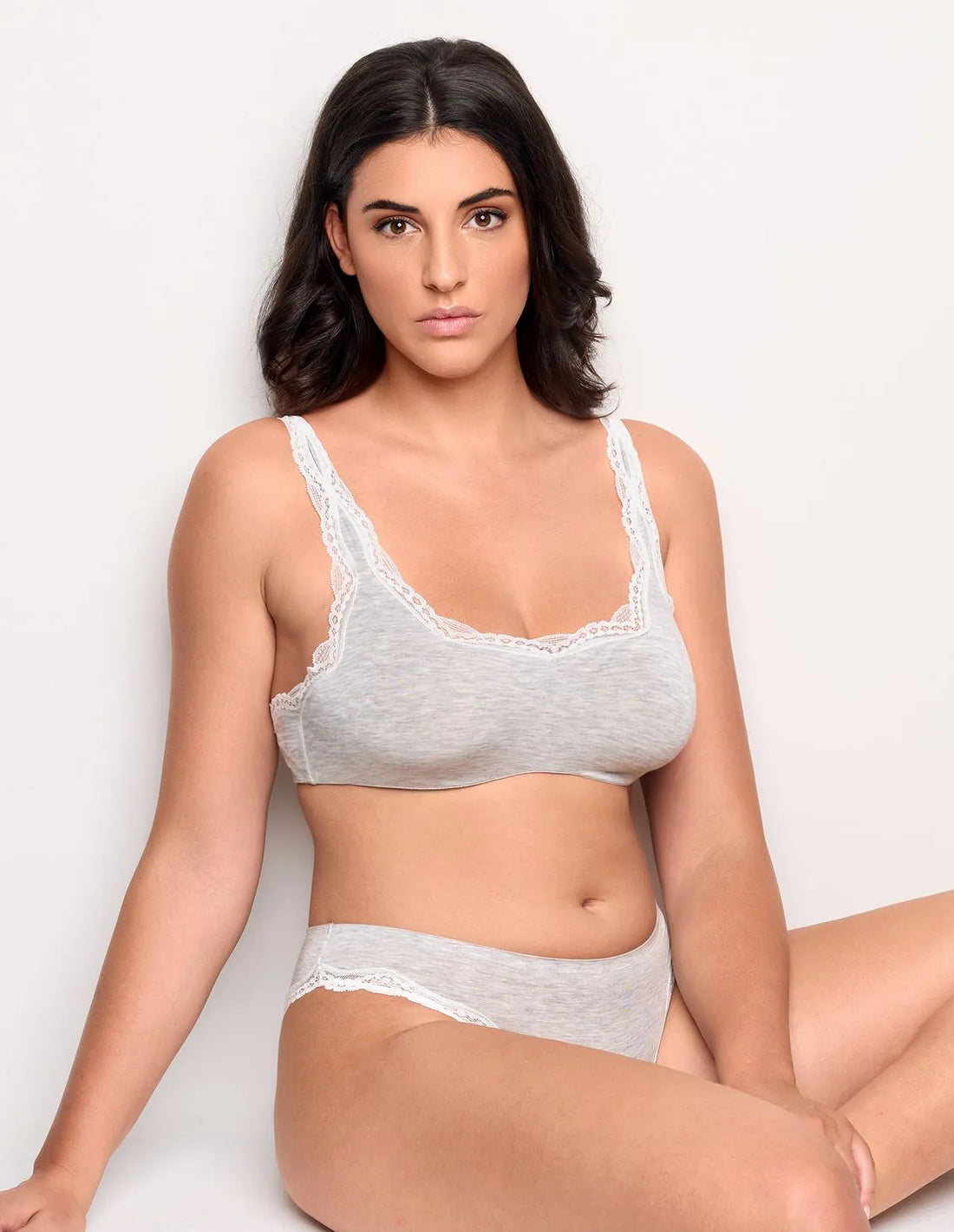 Yamamay_LIGHT MELANGE GREY_Underwired Bralette in Tencelª Modal with Silk Ð Modal/Silk Color_IBRD183016_133_01