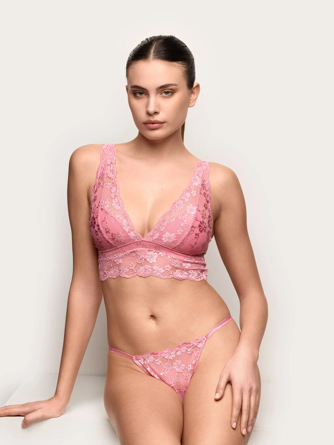 Yamamay_Candy Pink_Bralette - Primula Color_IBRD191005_086_01