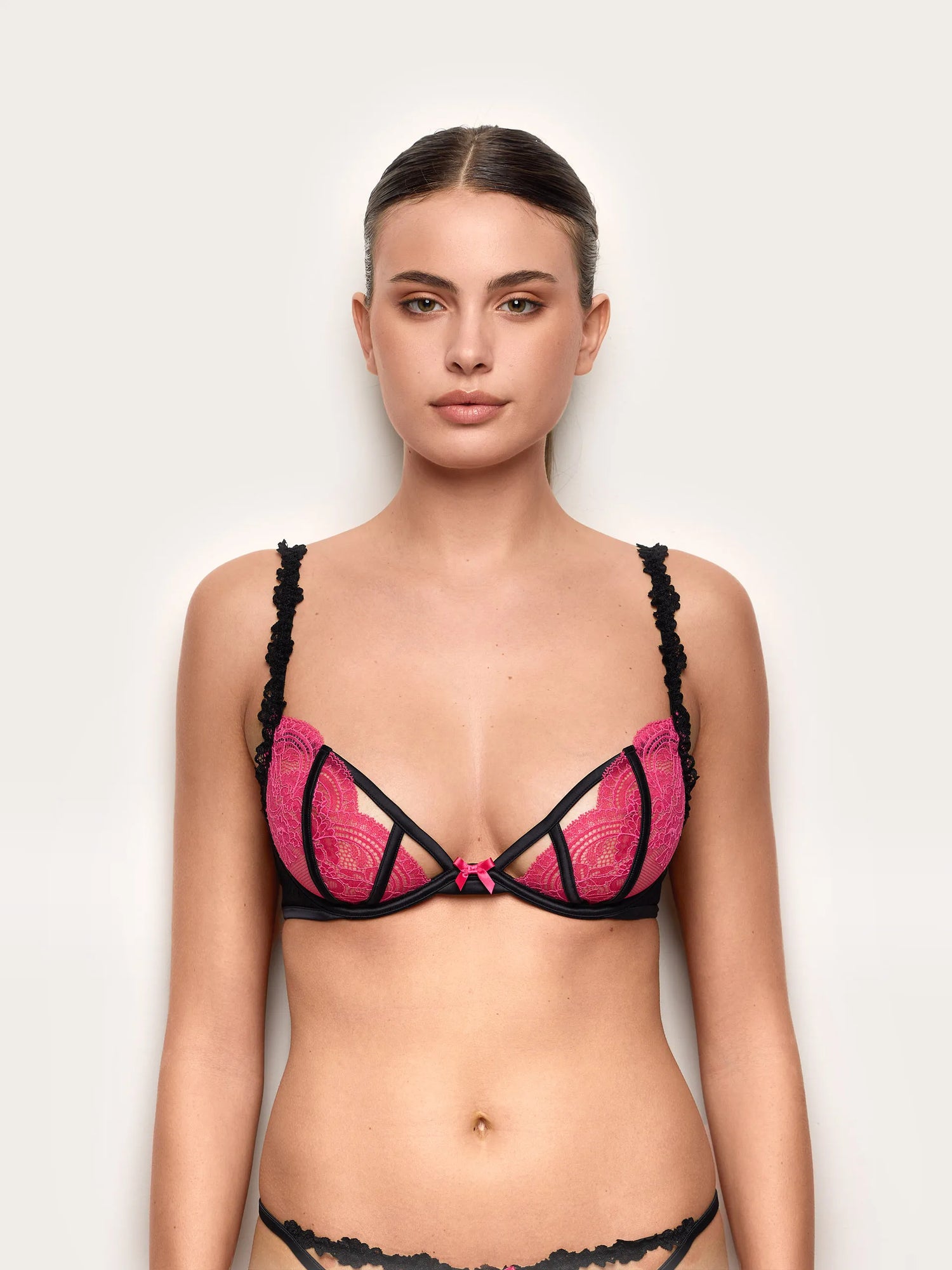 Yamamay_Fuchsia_Carioca Bra with Underwire - Caprice_ICAD191002_040_02