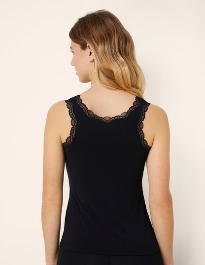 Yamamay_Modal &amp; Silk Top with Wide Neckline_ICRD181004_072_03