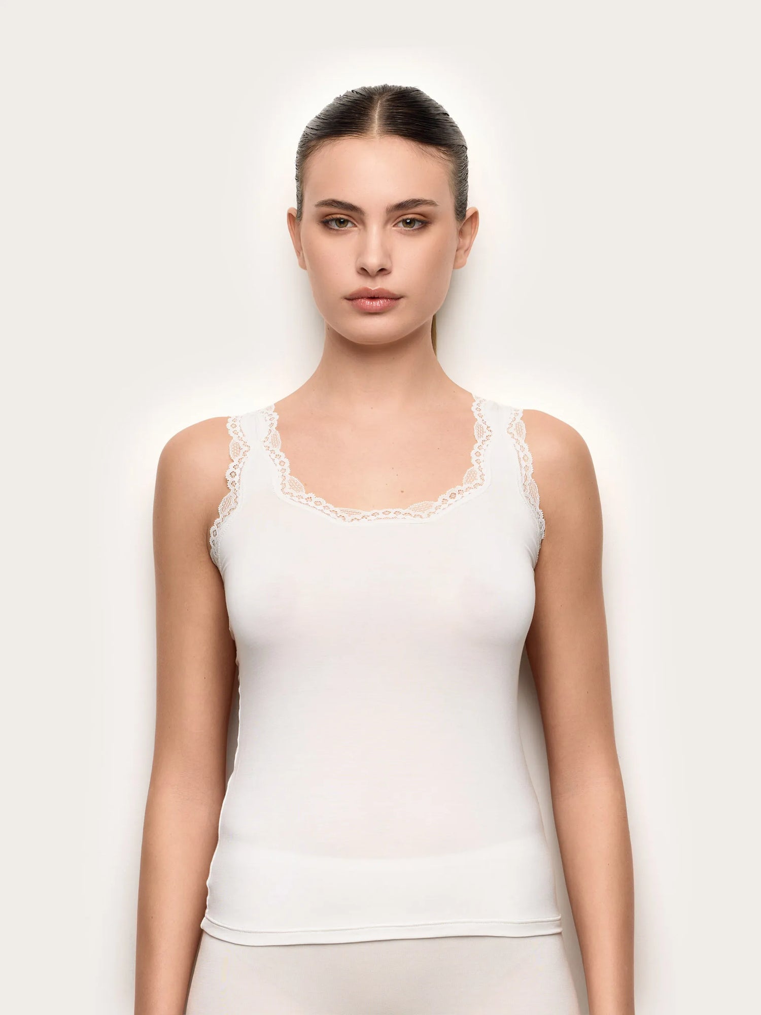 Yamamay_Silk_Camisole - Modal/Silk Color_ICRD191004_096_02