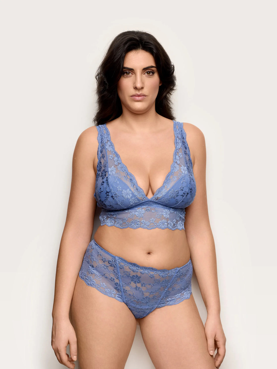 Yamamay_Denim_Brazilian Briefs in Lace and Microfiber - Primula Color_ICUD191002_038_07