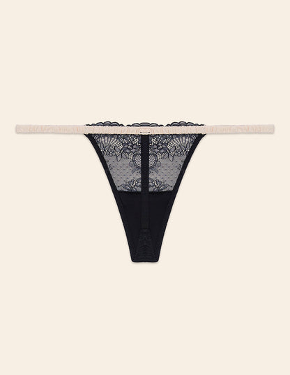 Yamamay_Camille Low-Rise Thong in Stretch Microfiber and Lace_IPED181019_088_06