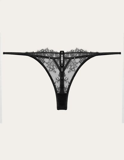 Yamamay_Black_Low-Rise Lace Thong with Cut-Out Details Ð Priv� Kylie_IPED183013_072_07
