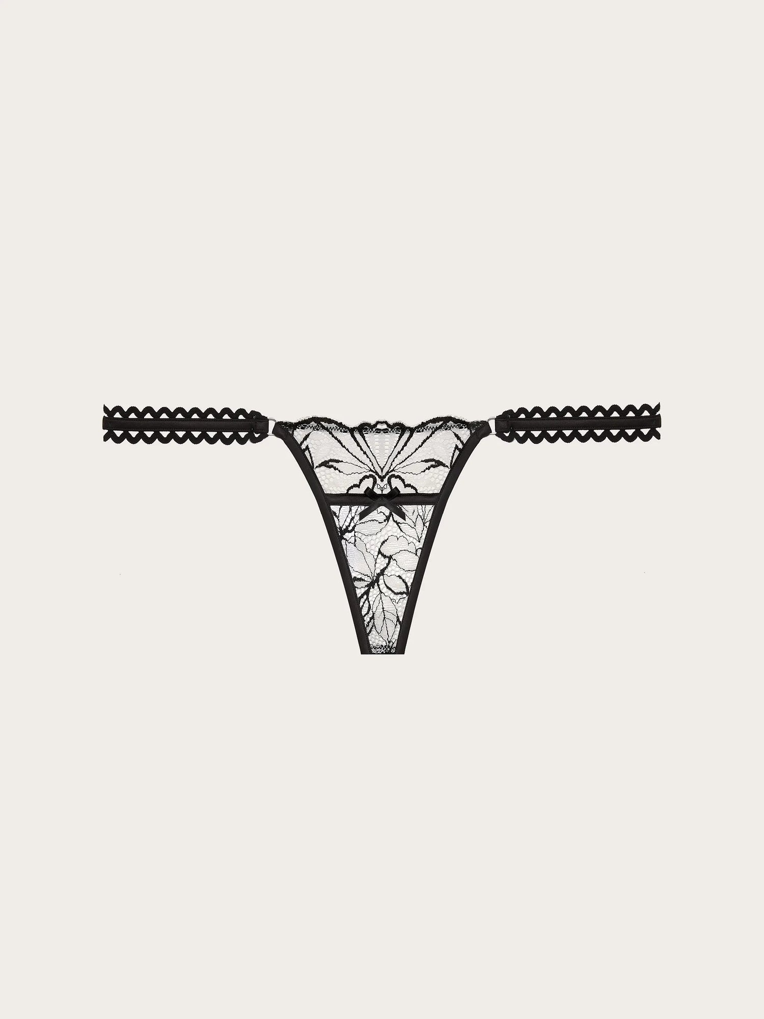 Yamamay_Black_Open Embroidered Tulle Thong - Priv� Frivolous_IPED191013_072_06