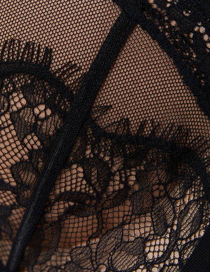 Yamamay_Amelie Push-Up Bandeau in Lace and Tulle with Underwire and Removable Straps_IPPD181001_072_07