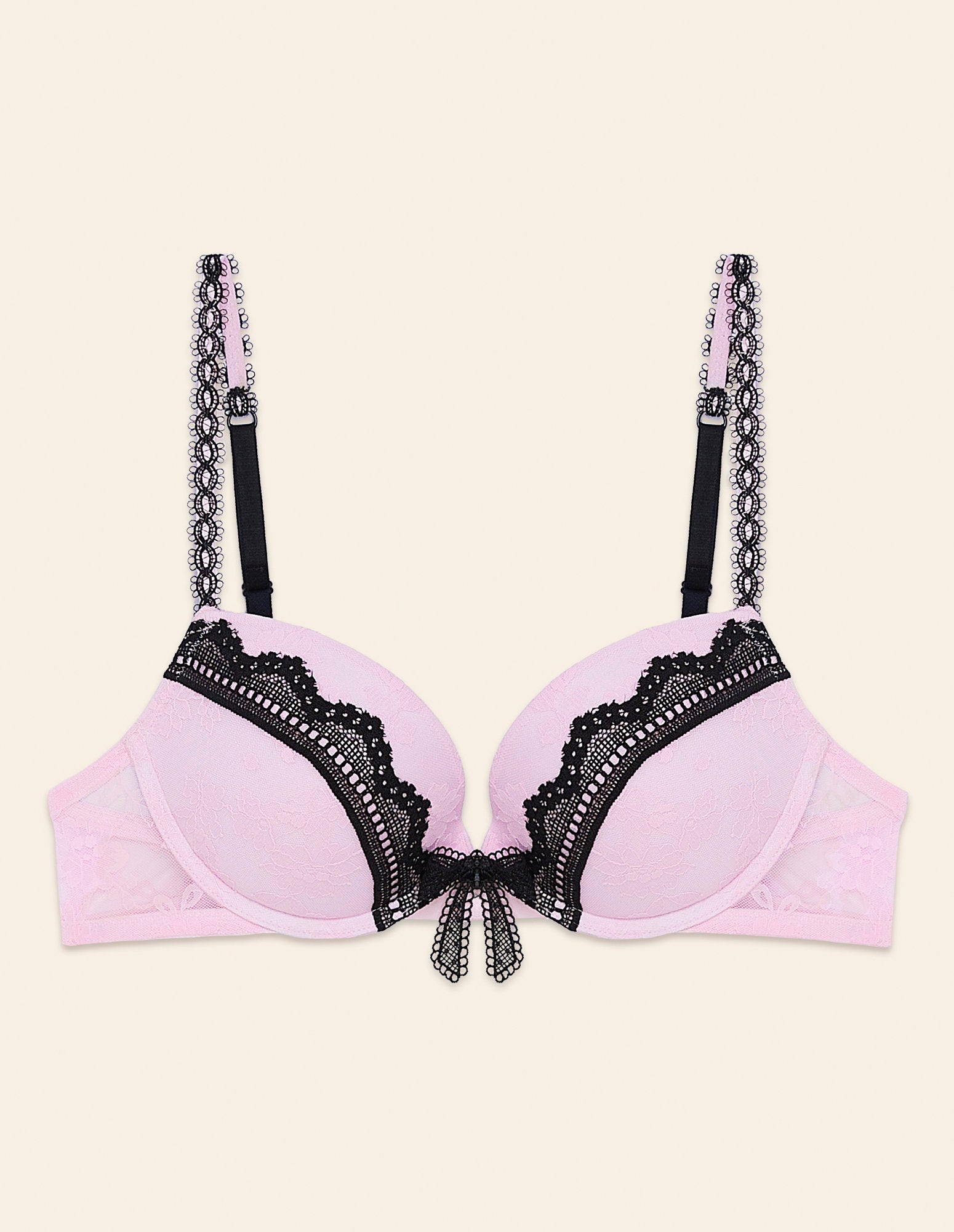 Yamamay_Lily Push-Up Bra with Underwire in Pink and Black Lace_IPUD181014_900_04