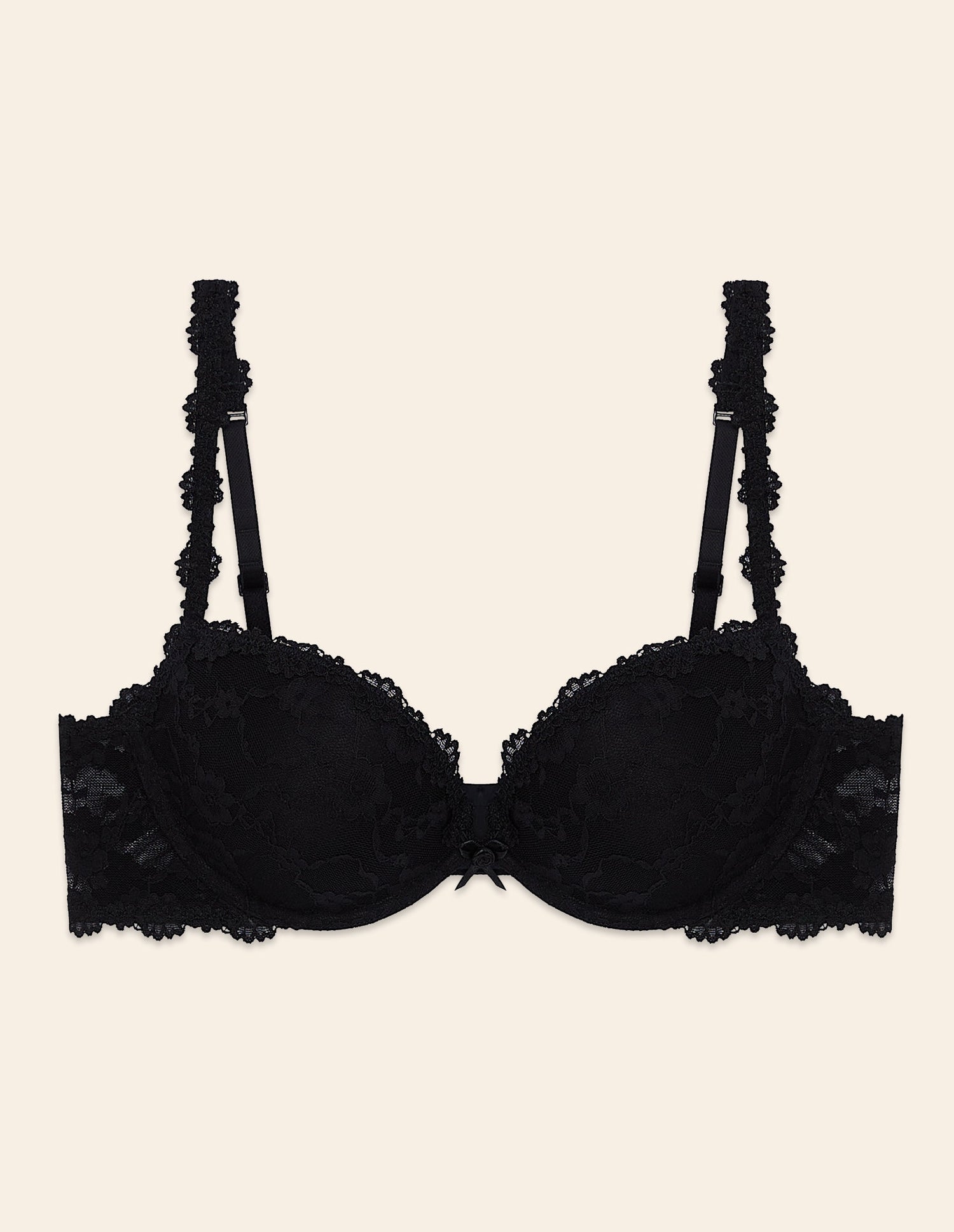 Yamamay_Fancy Lace Push-Up Lace Bra with Slightly Padded Cups and Underwire_IPUD181015_072_04