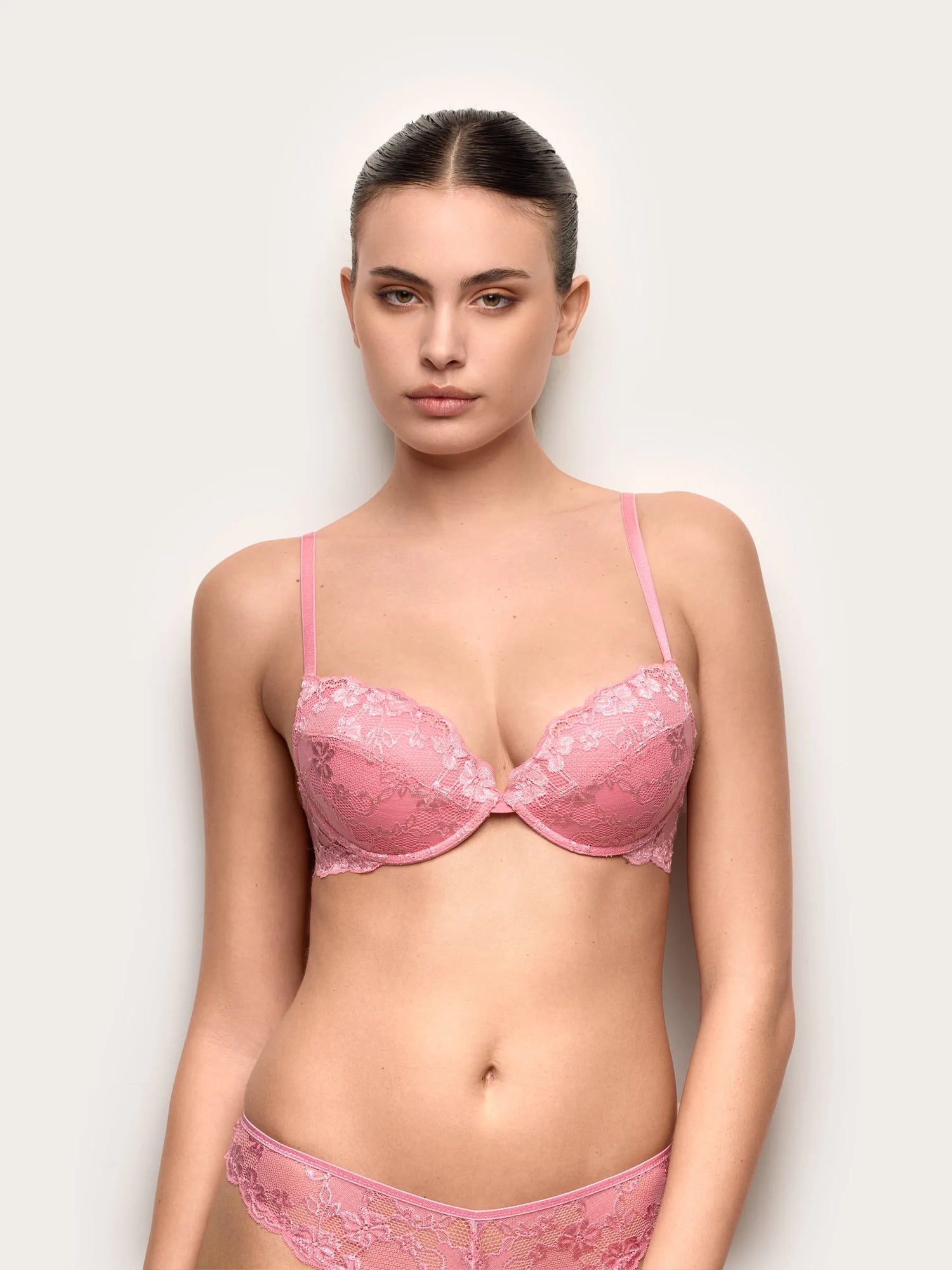Yamamay_Candy Pink_Push Up Bra - Primula Color_IPUD191006_086_01