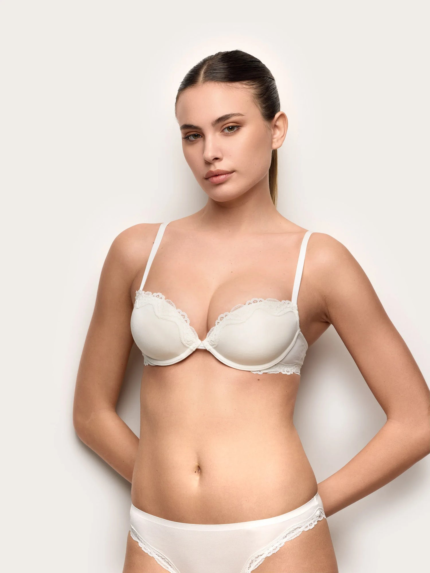 Yamamay_Silk_Soft Push Up Bra - Modal/Silk Color_IPUD191011_096_01