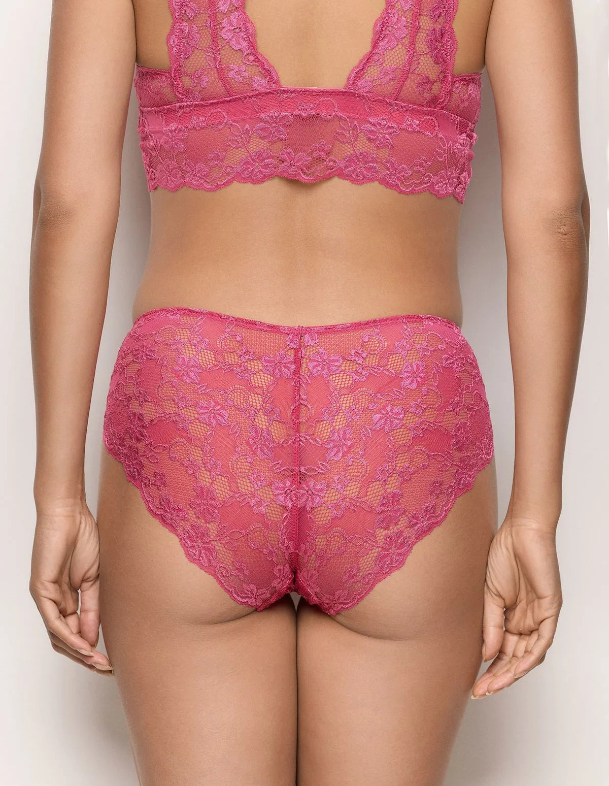 Yamamay_Fuchsia_Lace Briefs in Mauve Pink Ð Primula Color_ISLD183003_040_04