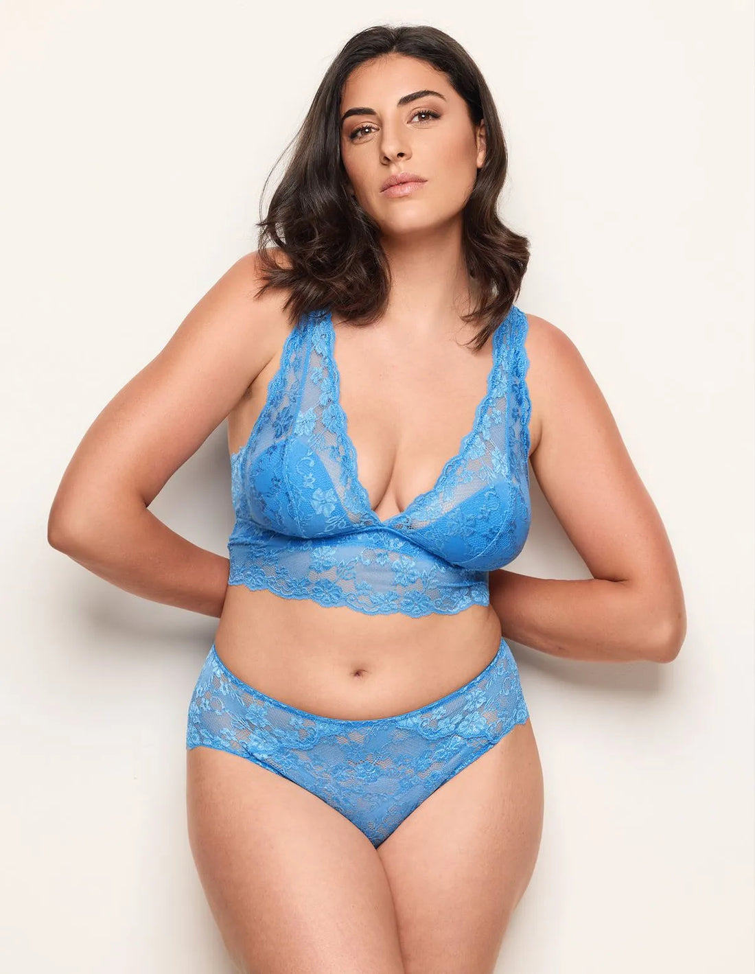 Yamamay_Turquoise_Lace Briefs in Turquoise Ð Primula Color_ISLD183004_103_01