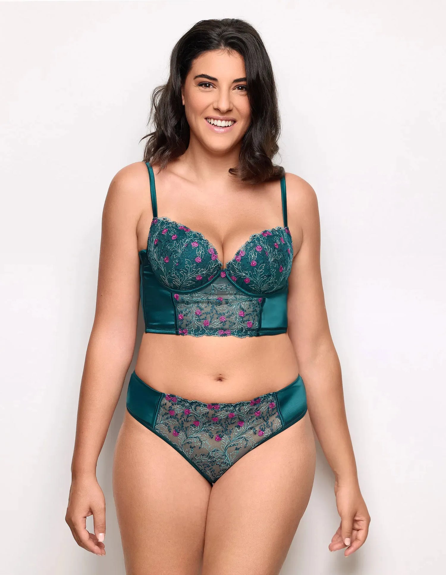 Yamamay_Dark Green_Satin and Embroidered Tulle Briefs Ð Berry_ISLD183014_121_01