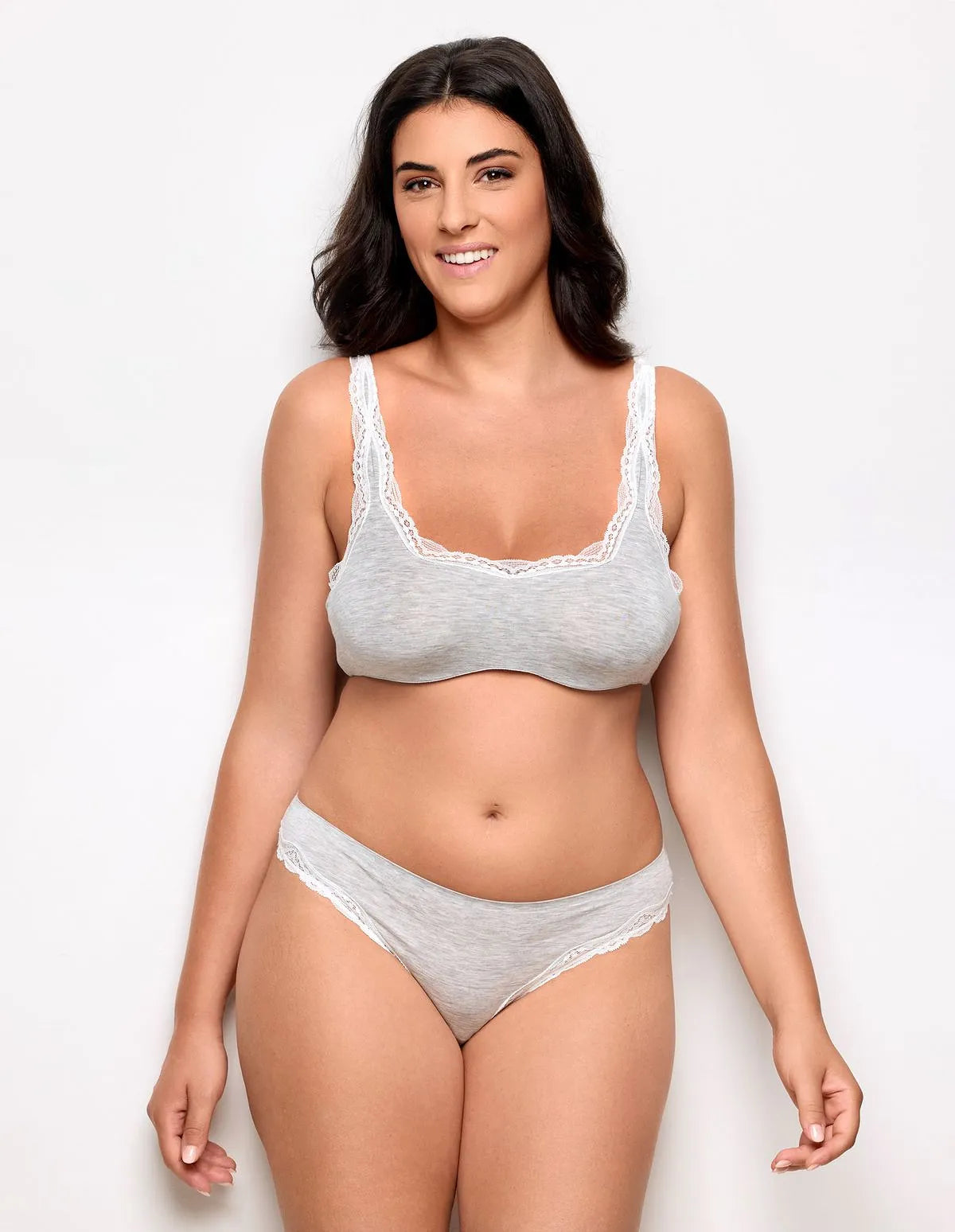 Yamamay_LIGHT MELANGE GREY_Mid-Rise Briefs in Tencelª Modal with Silk Ð Modal/Silk Color_ISLD183022_133_01