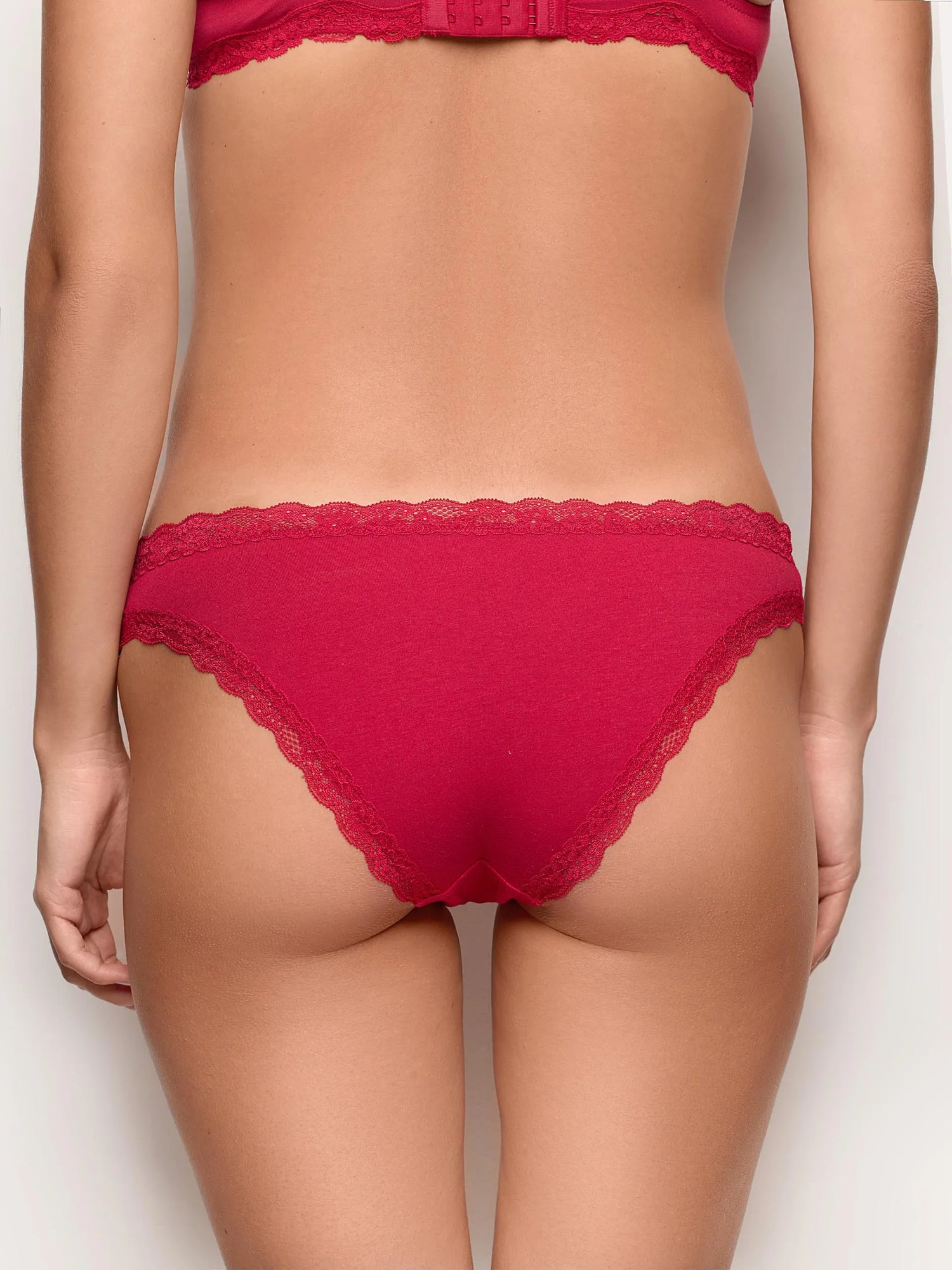 Yamamay_Ruby Red_Red Cotton Briefs Jolly_ISLD184002_909_04