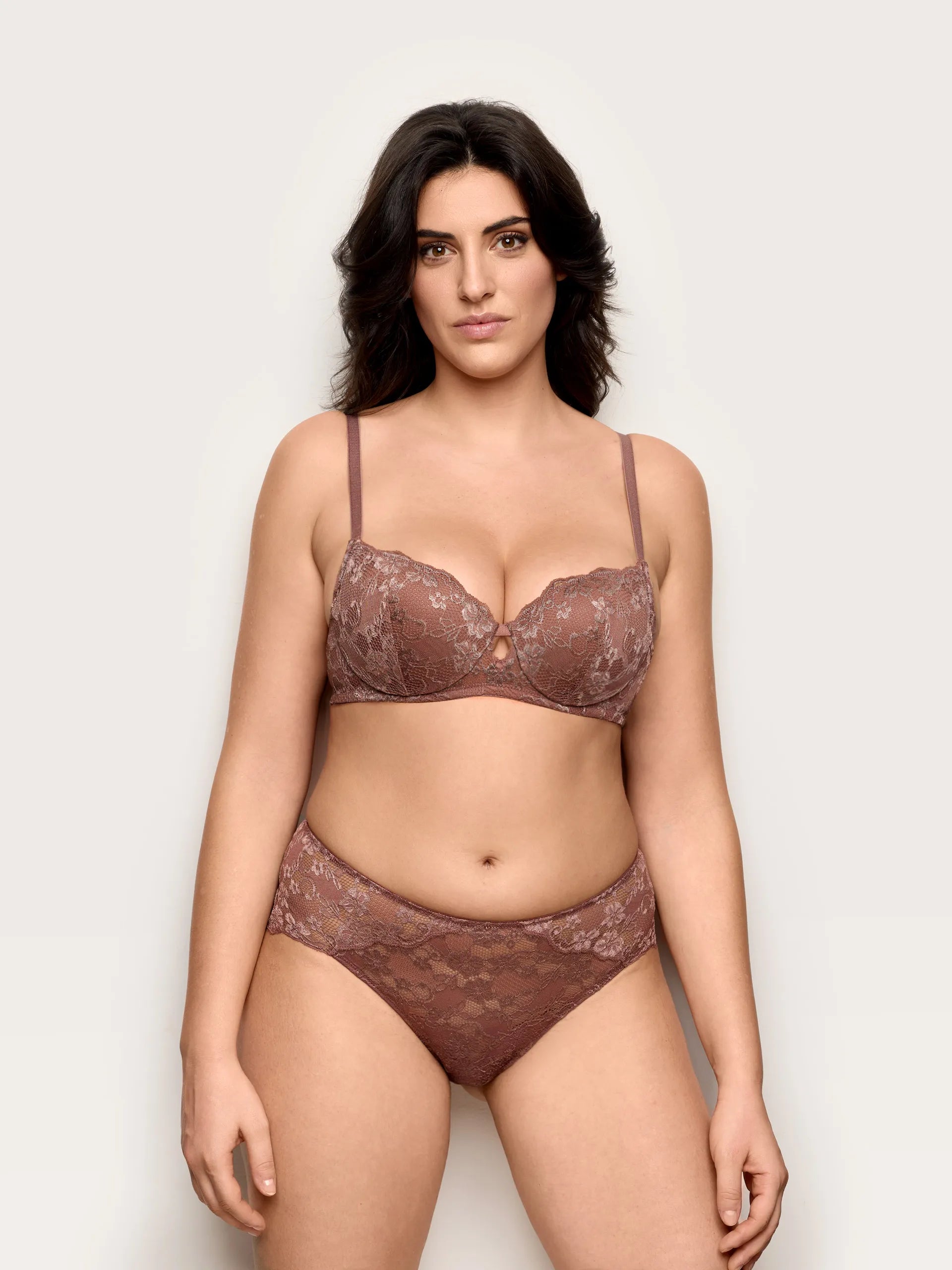 Yamamay_Dark Mauve_Briefs - Primula Color_ISLD191001_063_07