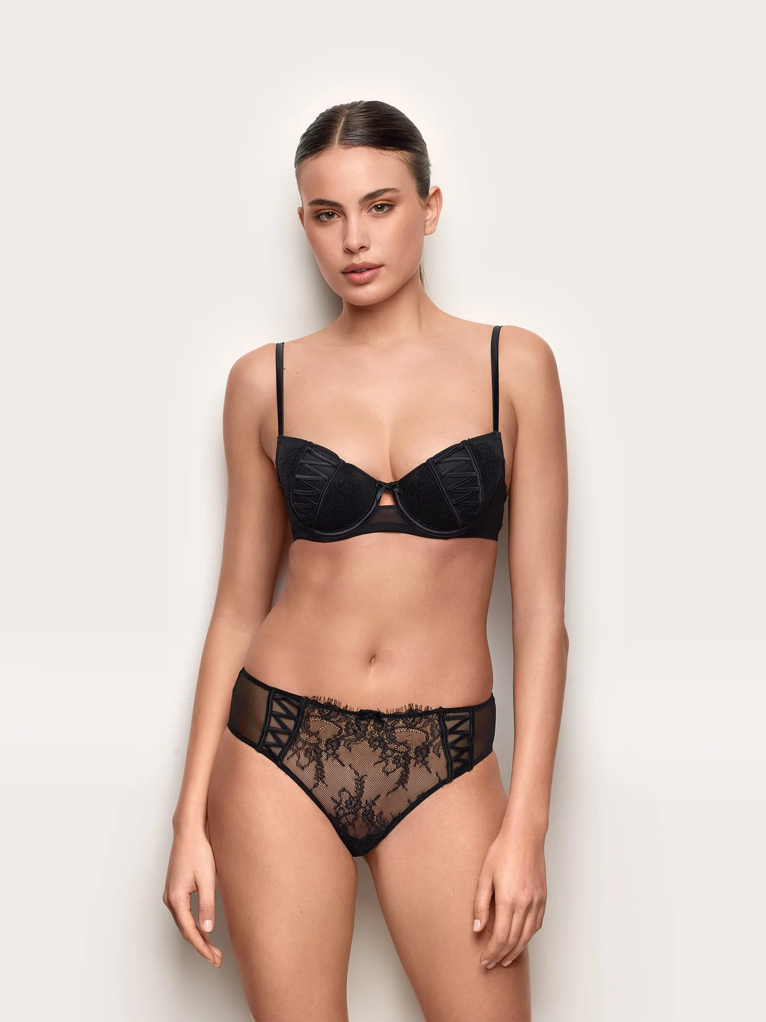 Yamamay_Black_Slip - Desire_ISLD191003_072_01