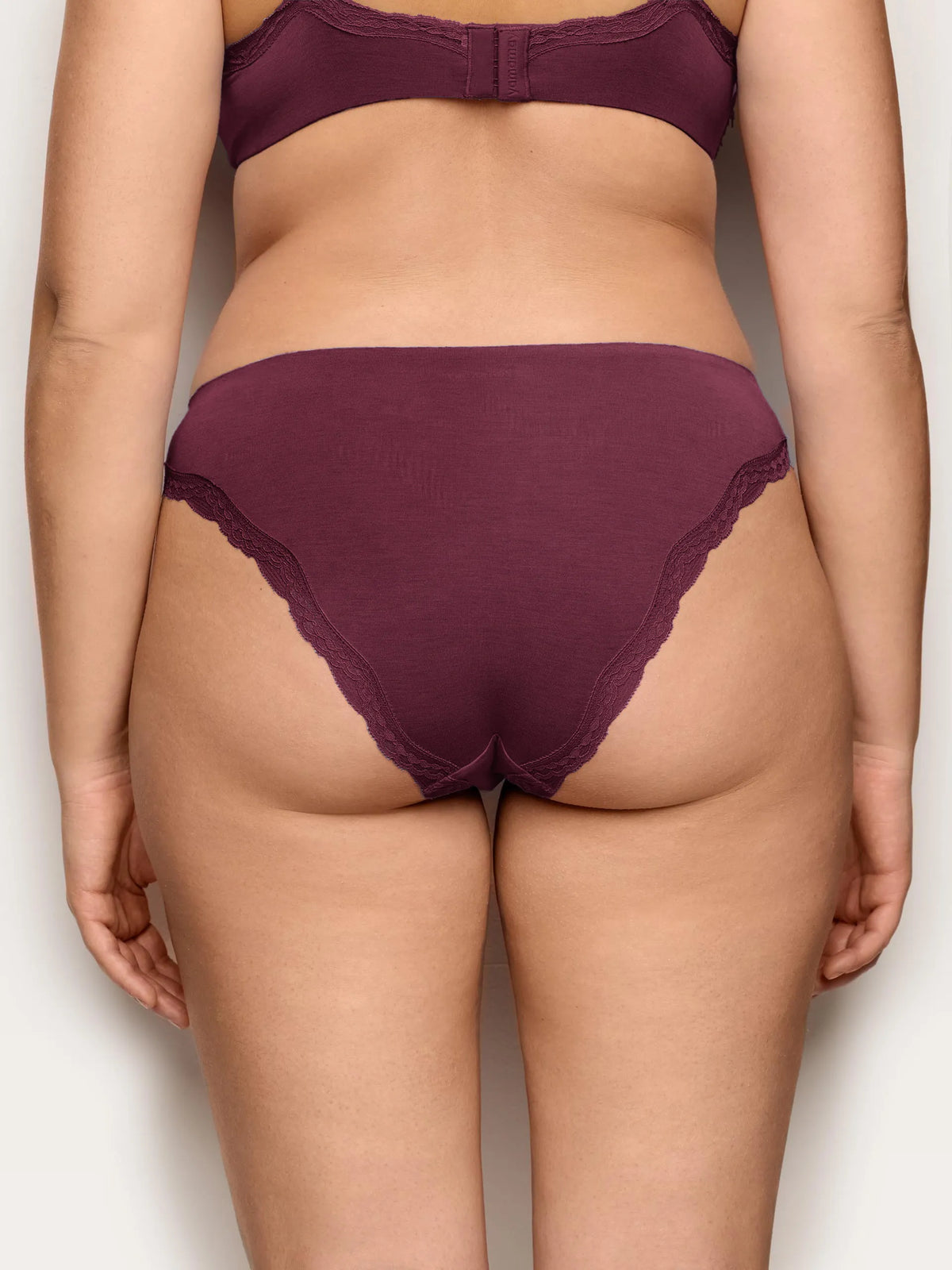 Yamamay MUST Women Briefs - Modal &amp; Silk Color SKU: ISLD193004_837 Image 05