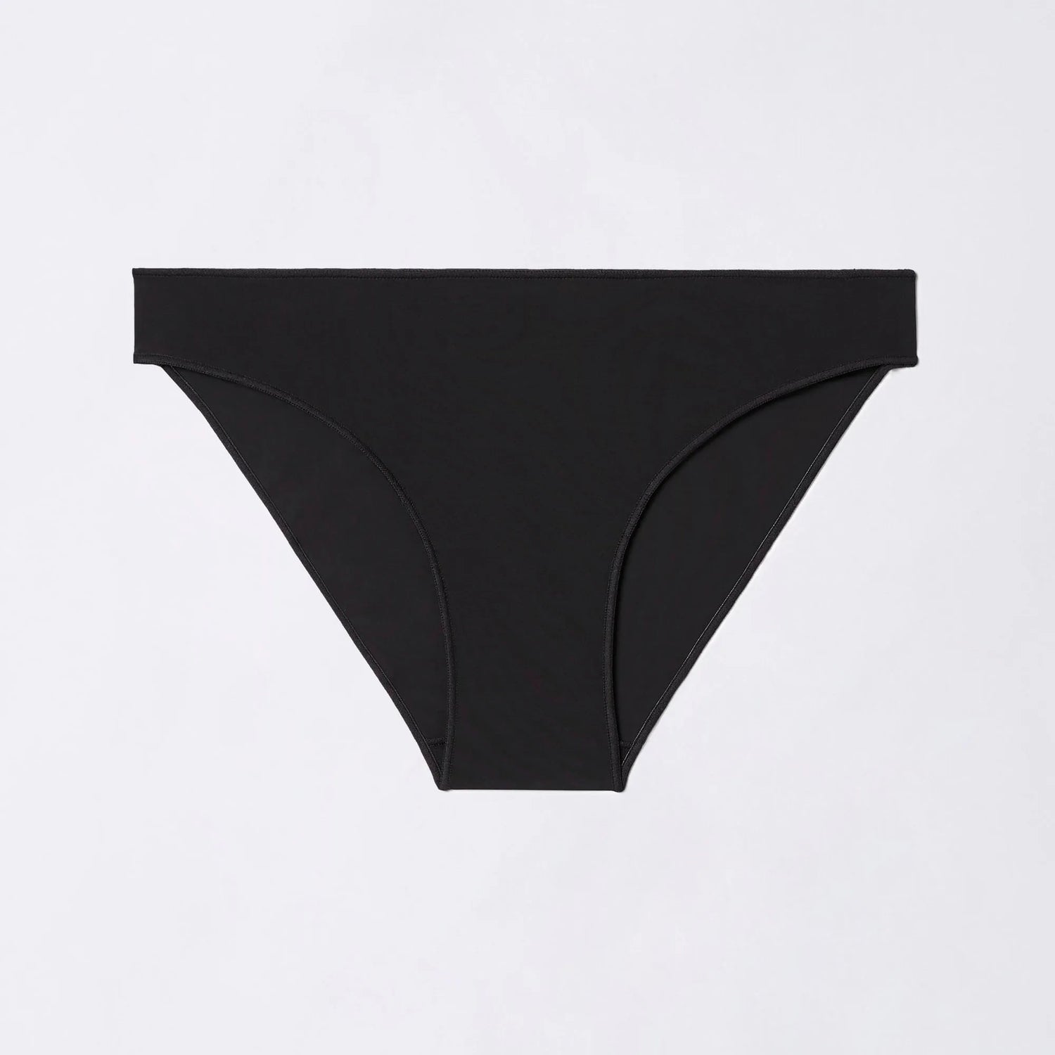 Yamamay_Black_Briefs - Justin Rec_ISLD99X047_072_04
