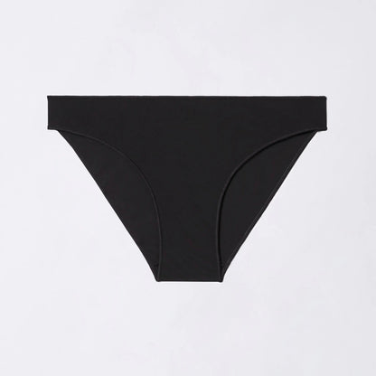 Yamamay_Black_Briefs - Justin Rec_ISLD99X047_072_04