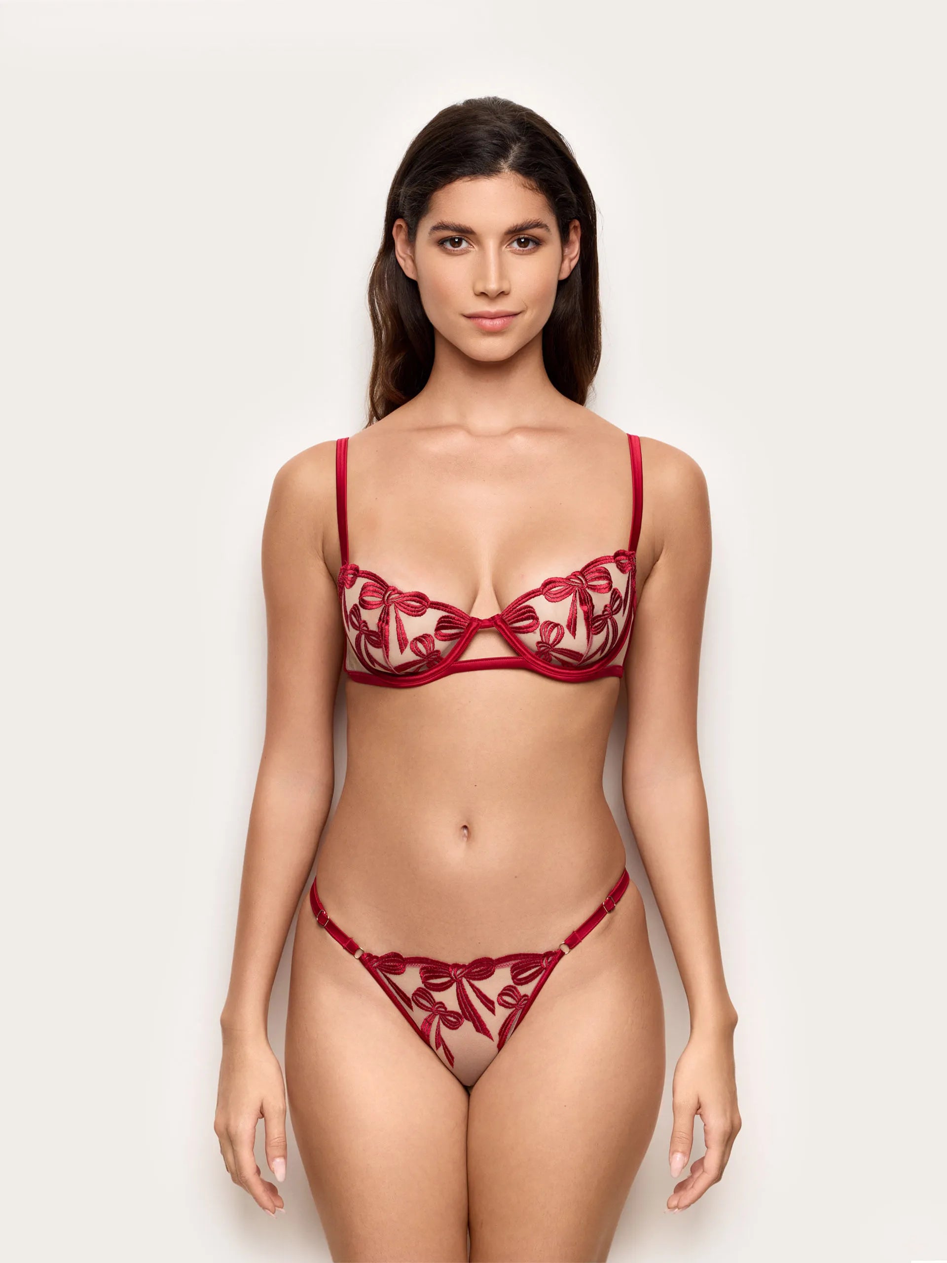 Yamamay_Ruby Red_Thong with Adjustable Side Red Nicole_ITAD184001_909_02