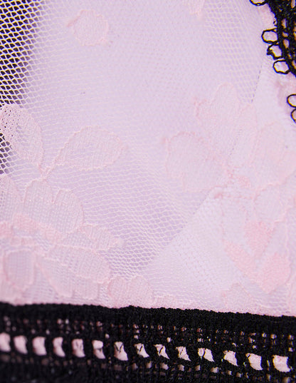 Yamamay_Lily Lace Triangle Bra Without Underwire and Padding_ITRD181004_900_05