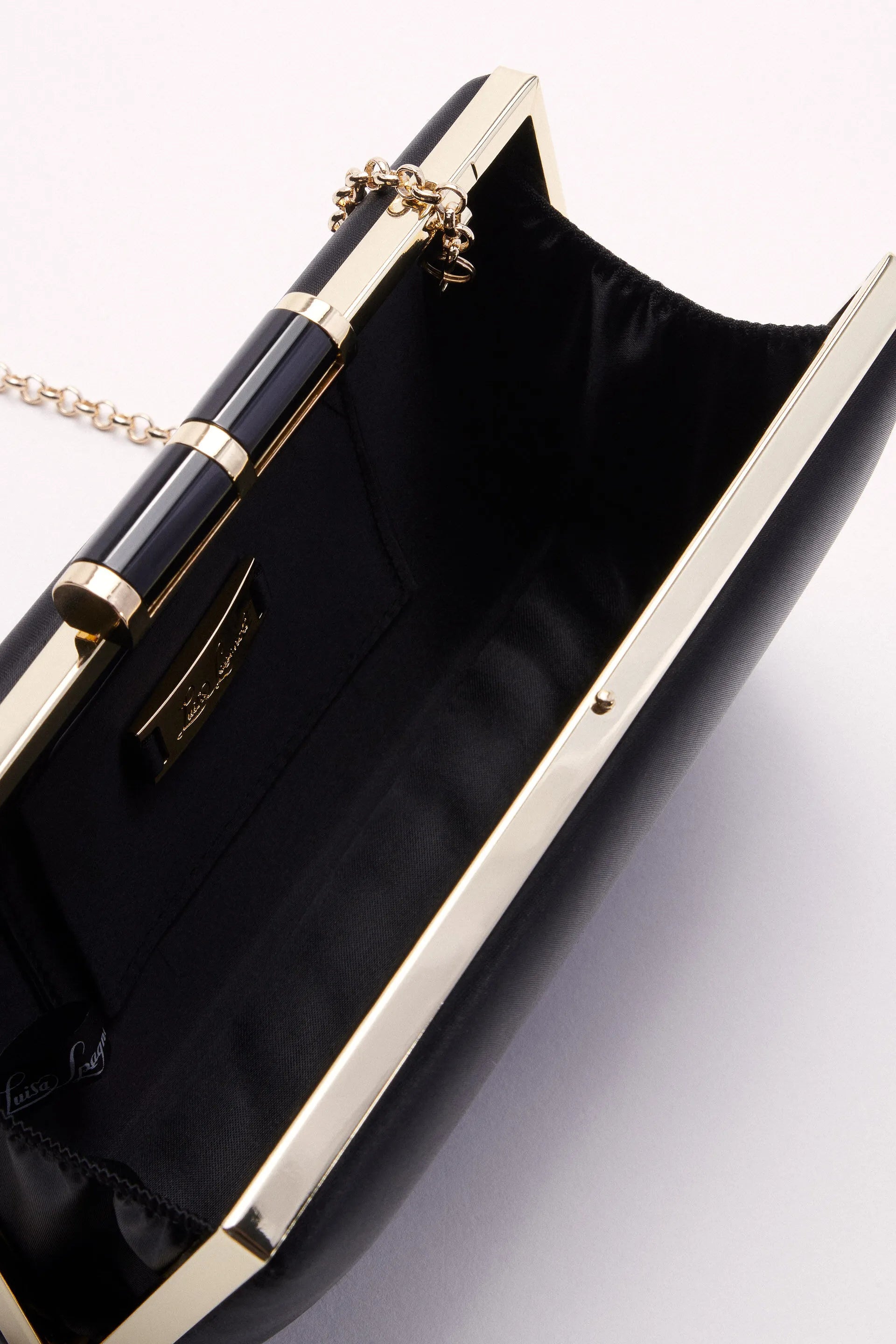 Luisa Spagnoli_Black-Light Gold_Ivy - Satin Clutch Bag_IVY H_0101 0038_06