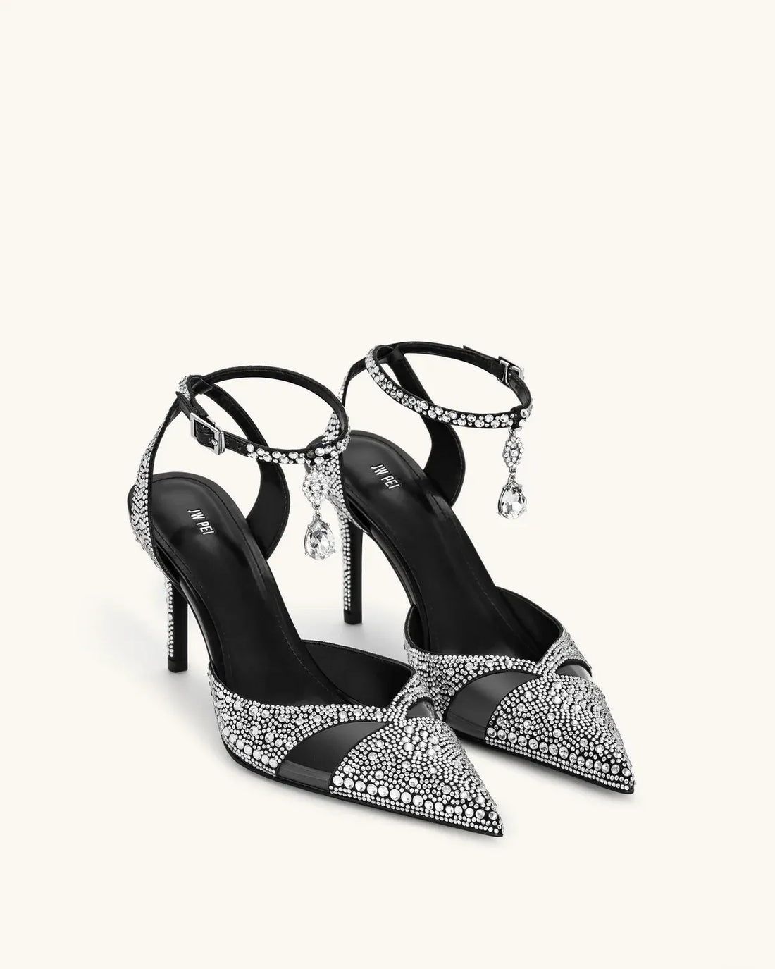 JW PEI_Black_Haidi Artificial Crystal Pumps_JF30405-1_Black_04