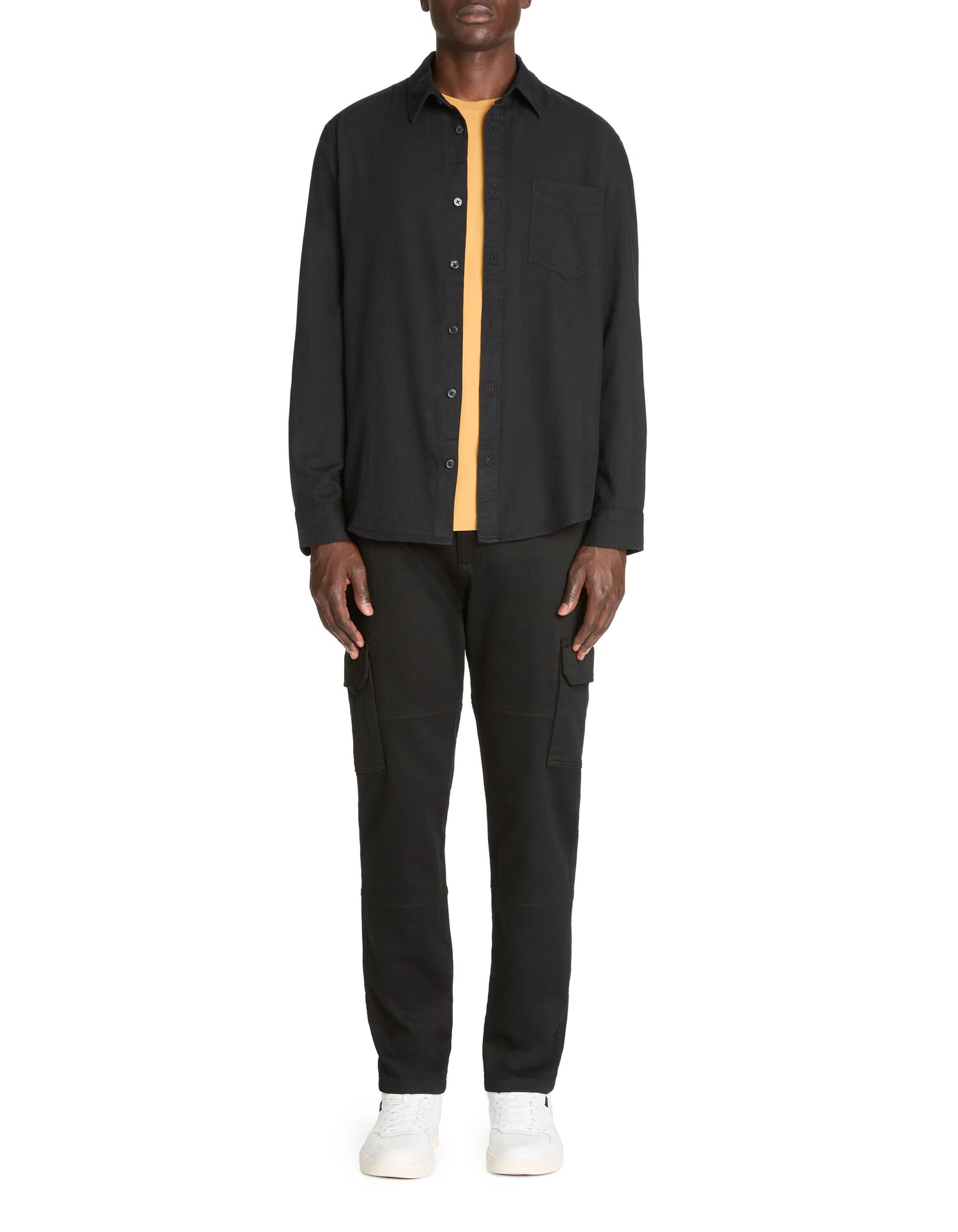 Celio_Black Straight Cargo Pants_JOMAILLE_BLACK_01