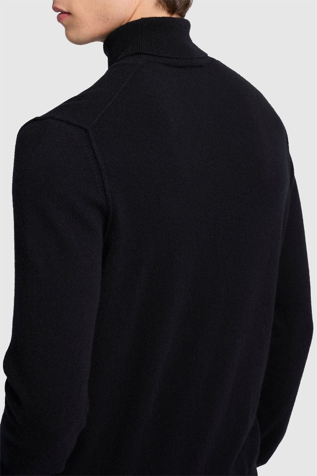 Turtle Neck Knit Cashmere W/ Stitch Detail Black_JSHM236NBK_BK_03