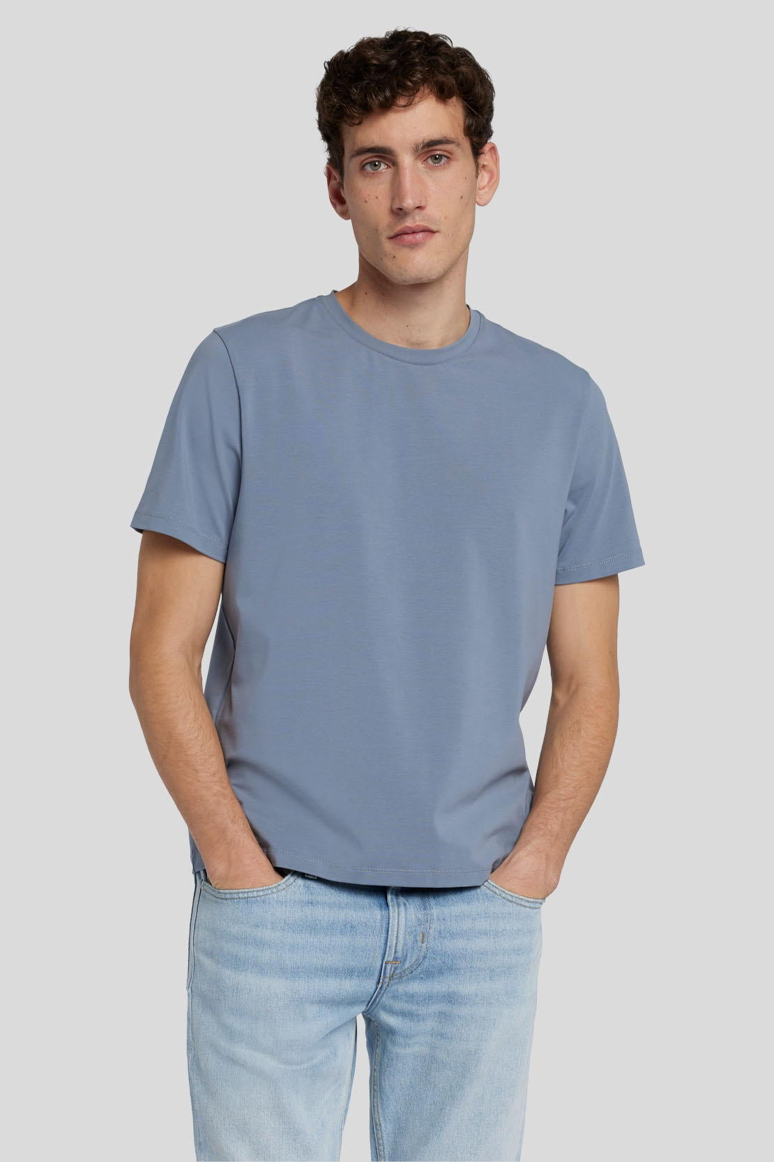 T-Shirt Luxe Performance Dusty Blue_JSIM2370DB_DB_05